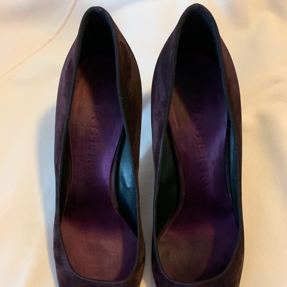 BURBERRY Margaret Purple suede heels